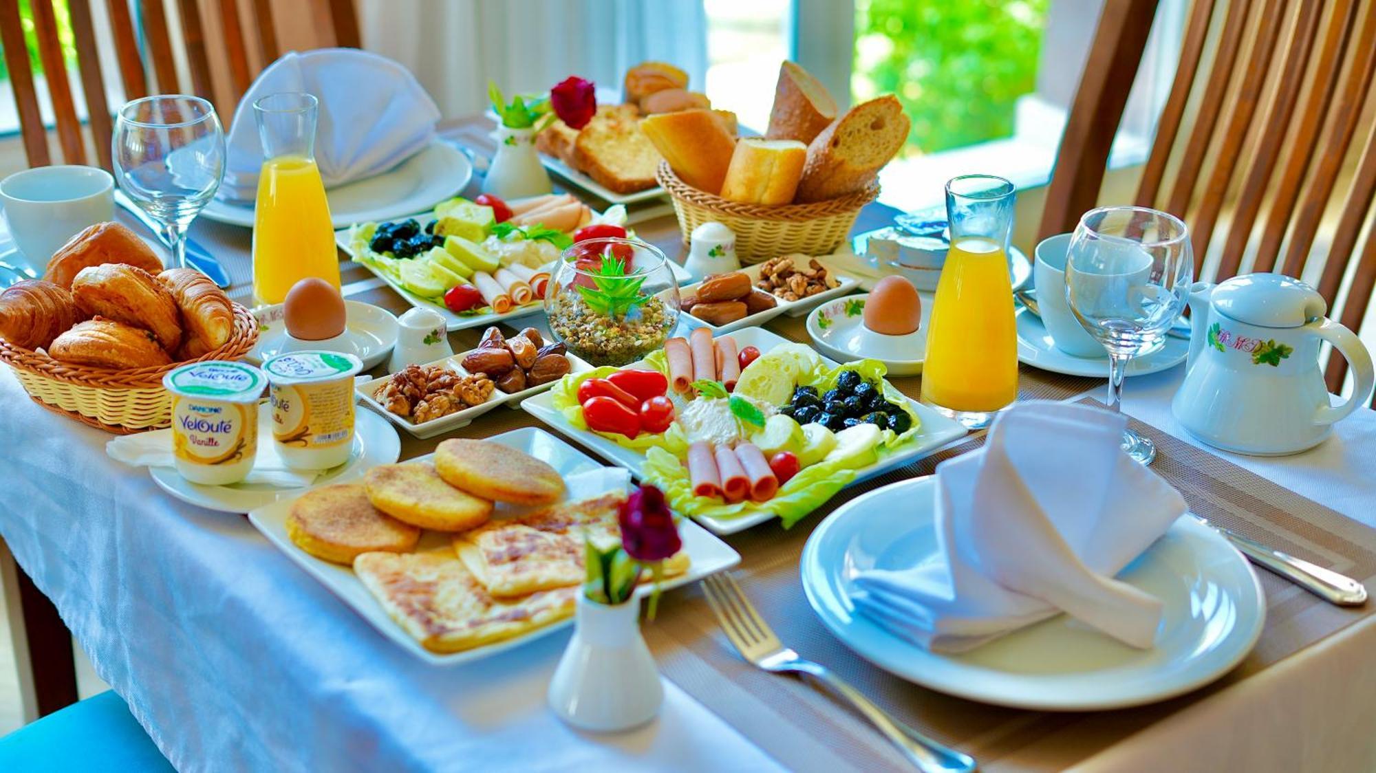 Hotel Menzeh Dalia Мекнес Екстер'єр фото